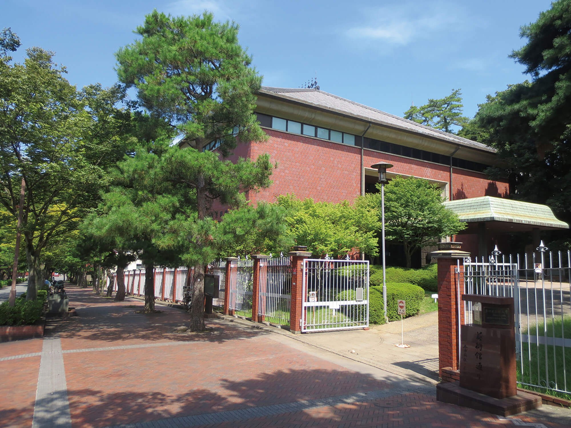 🎨 구레 시립 미술관(구레시리쓰비주쓰칸) 이미지 6